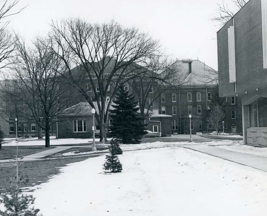 state college of iowa, Iowa History, Iowa, Schools and Education, building, university of northern iowa, lawn, campus, uni, rod library, UNI Special Collections & University Archives, snow, Cedar Falls, IA, history of Iowa, Winter