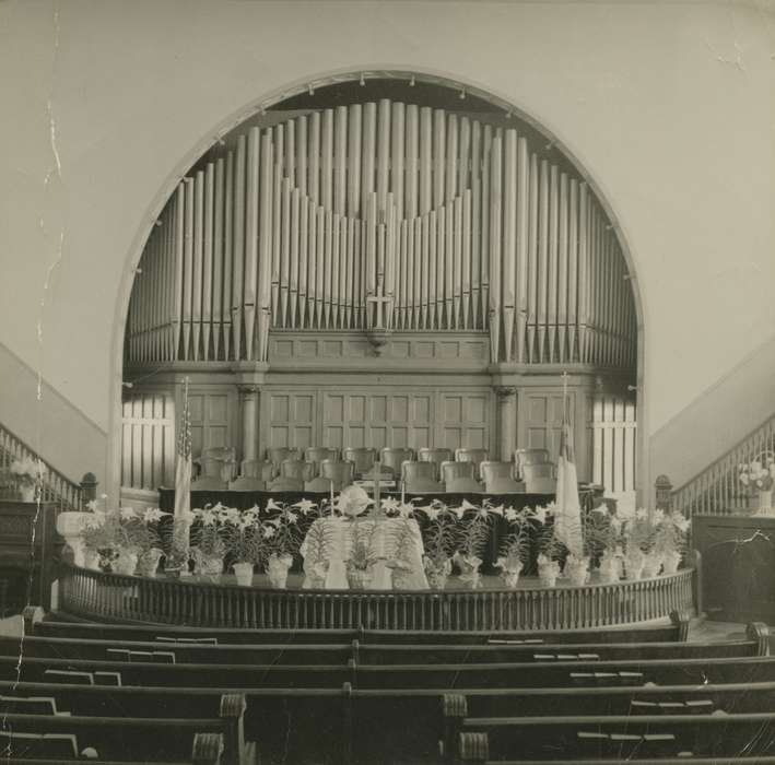 history of Iowa, Religious Structures, Iowa History, pews, Stater, Connie, Iowa, church, organ, Centerville, IA