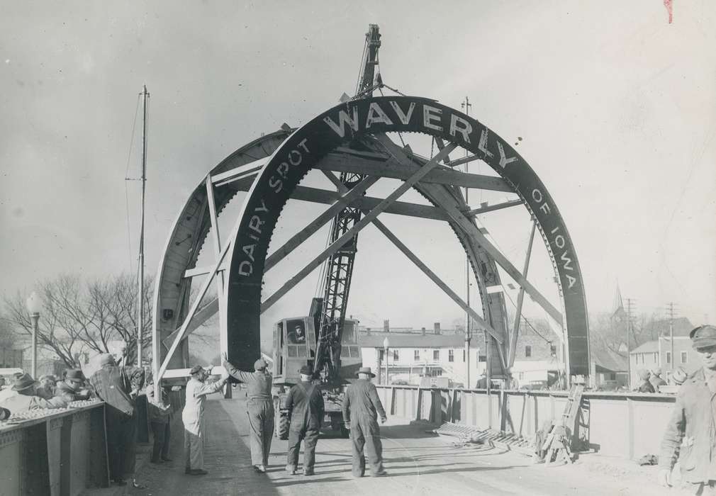 arch, crane, history of Iowa, bridge, Waverly Public Library, Waverly, IA, Main Streets & Town Squares, Iowa, construction crew, Iowa History, correct date needed, Cities and Towns, Labor and Occupations