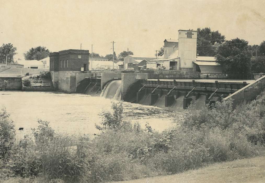 river, Lakes, Rivers, and Streams, shrubs, Waverly Public Library, dam, building, Iowa, Landscapes, history of Iowa, Iowa History, trees