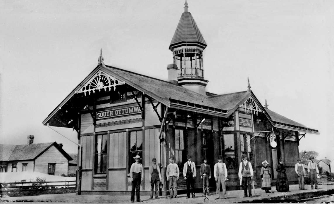 Portraits - Group, history of Iowa, Iowa History, Ottumwa, IA, depot, Iowa, Lemberger, LeAnn, Train Stations