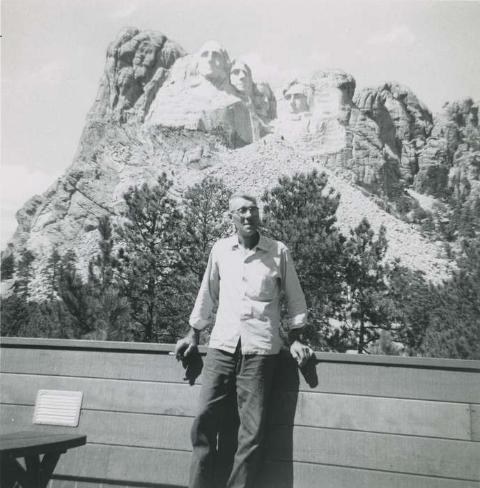 Travel, Crisman, Hannah, history of Iowa, mount rushmore, Iowa History, Keystone, SD, national memorial, national park, Iowa, Portraits - Individual