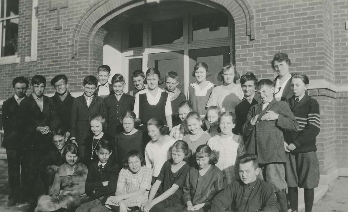 rural school, IA, history of Iowa, Iowa, University of Northern Iowa Museum, Iowa History, Portraits - Group, Schools and Education