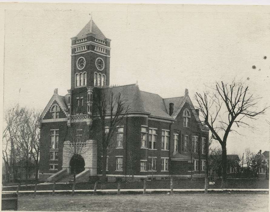 Iowa, Toledo, IA, Main Streets & Town Squares, Dean, Shirley, Cities and Towns, history of Iowa, courthouse, Iowa History