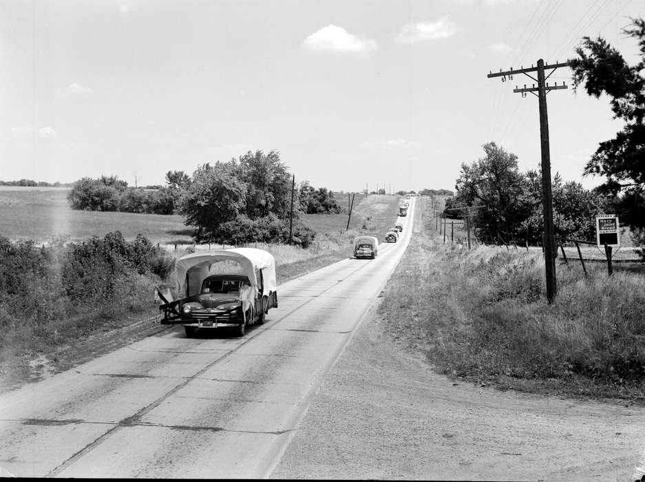 history of Iowa, Iowa History, parade, Motorized Vehicles, car, Fairs and Festivals, wagon, mormon, Iowa, Lemberger, LeAnn, Centerville, IA