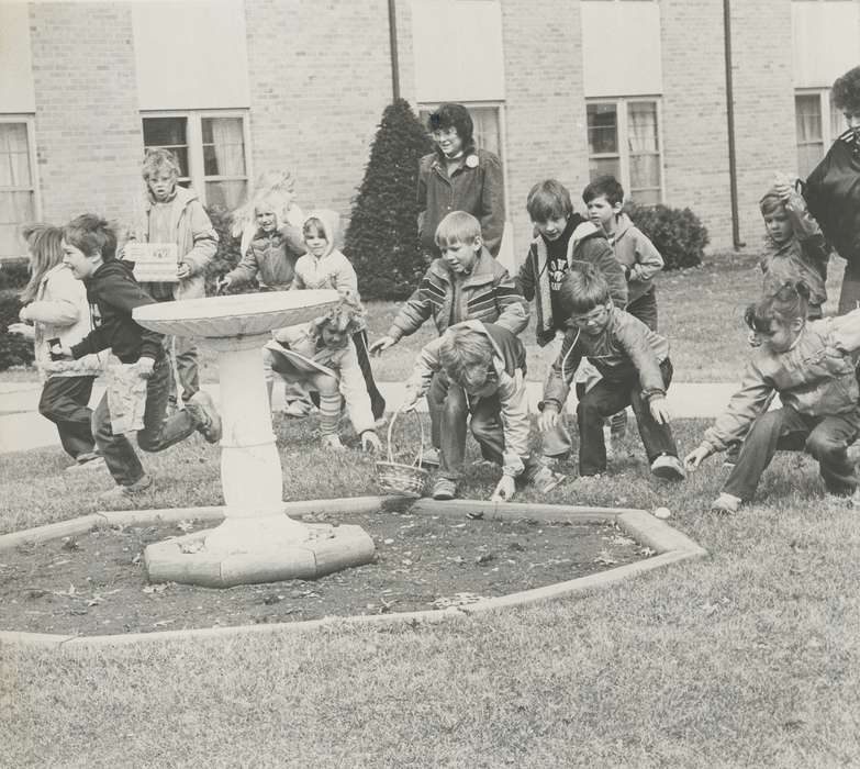 Iowa, Waverly Public Library, Children, history of Iowa, Holidays, Waverly, IA, Iowa History, easter