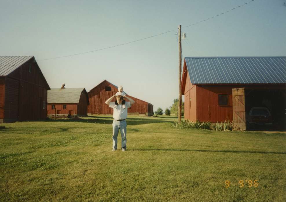 baby, Bellevue, IA, Iowa, Children, Barns, Carpenter, Jolene, father, Farms, history of Iowa, Iowa History