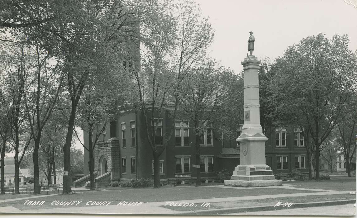 Toledo, IA, Cities and Towns, Iowa History, Iowa, statue, courthouse, Dean, Shirley, history of Iowa