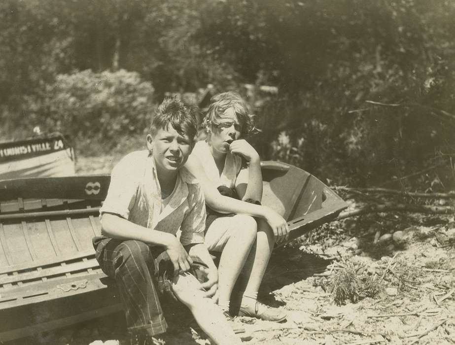 Portraits - Group, Iowa History, Iowa, Clear Lake, IA, McMurray, Doug, Outdoor Recreation, boat, Children, history of Iowa