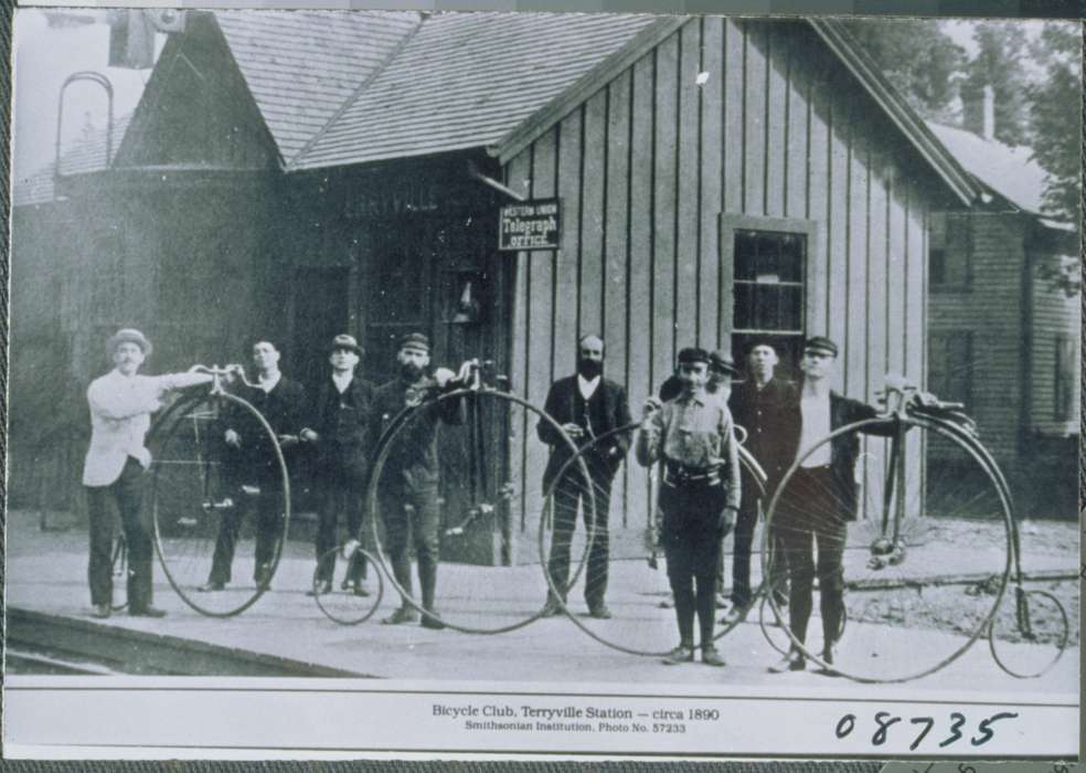 men, bicycler club, wheel, Iowa, Archives & Special Collections, University of Connecticut Library, bicycle, Terryville, CT, history of Iowa, Iowa History