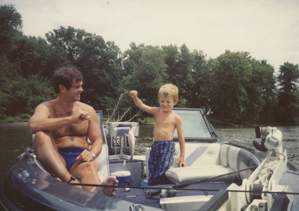 Outdoor Recreation, Iowa, USA, shirtless, boat, Carpenter, Jolene, fishing, history of Iowa, Iowa History