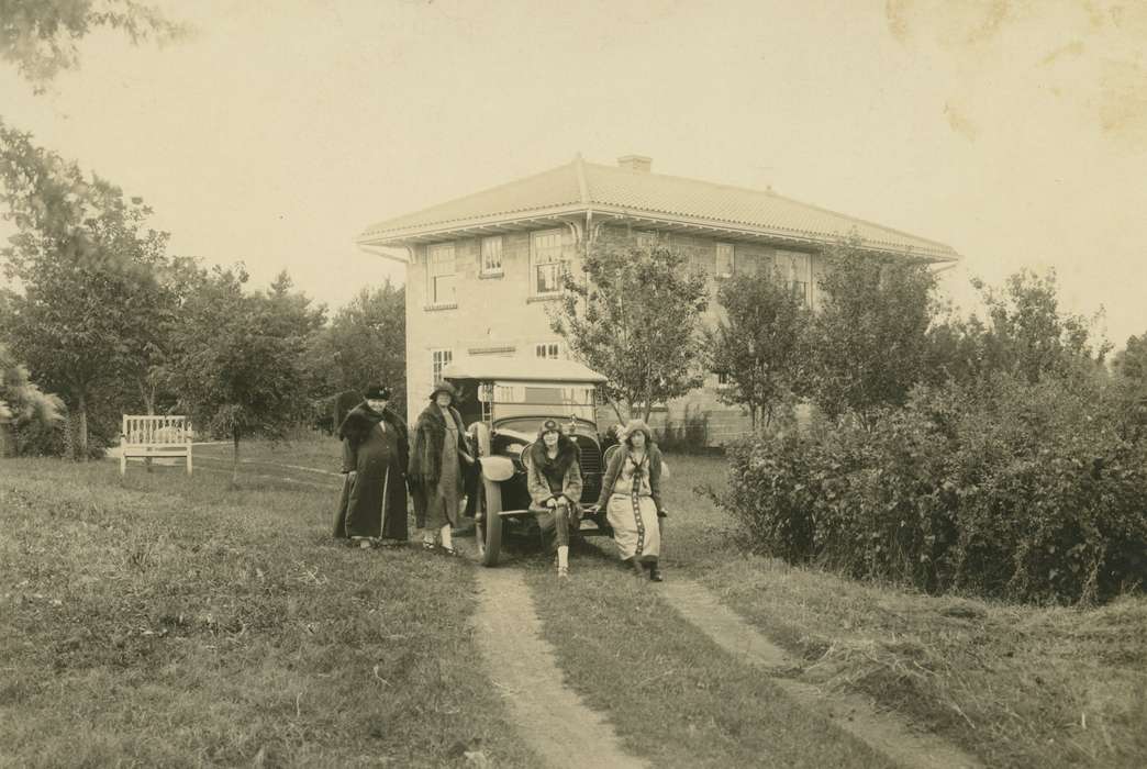 Portraits - Group, mansion, car, Iowa History, Iowa, Motorized Vehicles, Bull, Ardith, history of Iowa, bootlegger, Homes, Dysart, IA