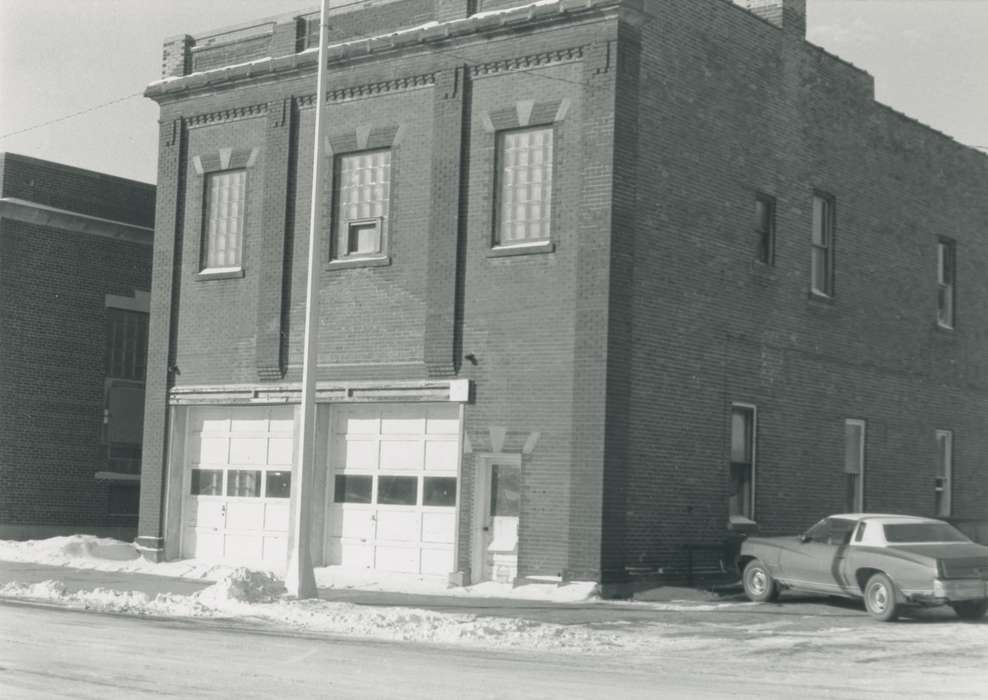 Businesses and Factories, fire department, Cities and Towns, Iowa History, Iowa, Waverly Public Library, city hall, adminstration building, Waverly, IA, Main Streets & Town Squares, history of Iowa, Winter