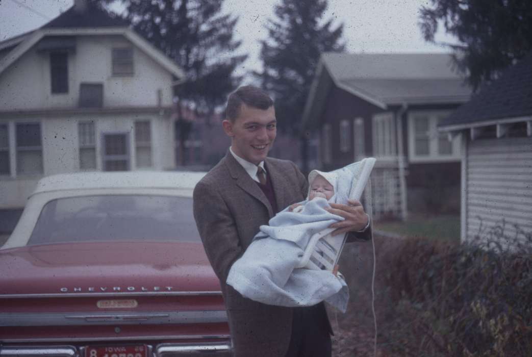 Portraits - Group, history of Iowa, Iowa History, father, Families, Motorized Vehicles, chevrolet, car, Washington, DC, Morrissey, Jeff, Iowa, Children, chevy, baby