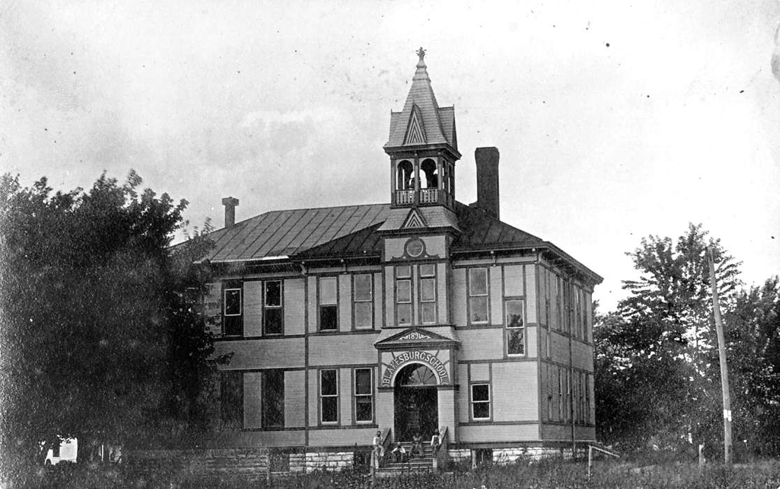 Blakesburg, IA, Cities and Towns, bell, school, Lemberger, LeAnn, Iowa History, Children, Iowa, history of Iowa, Schools and Education, tower
