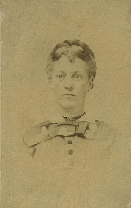 collared dresses, history of Iowa, Iowa History, IA, woman, Iowa, Olsson, Ann and Jons, Portraits - Individual