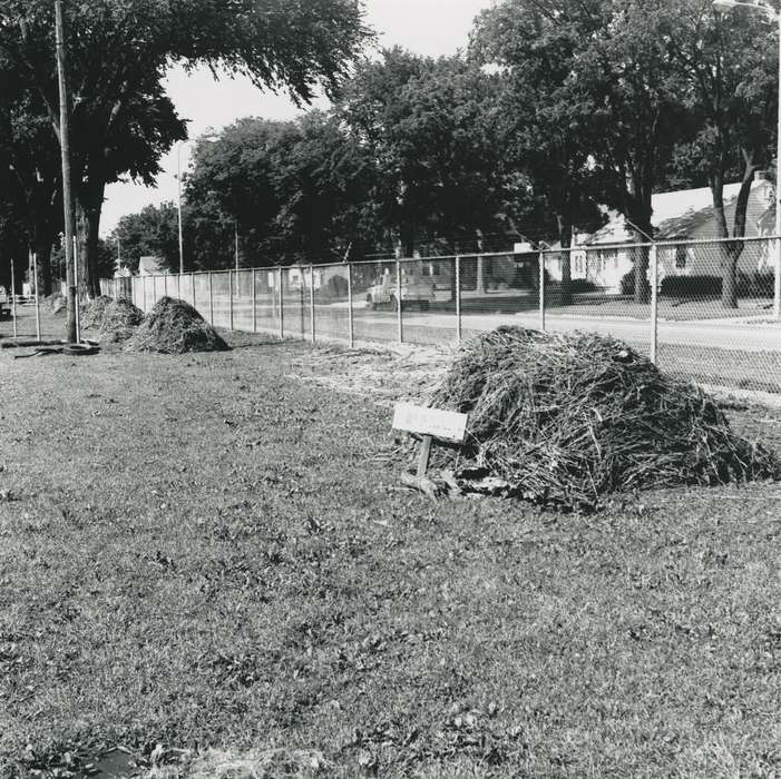 Floods, history of Iowa, Iowa History, summer, Motorized Vehicles, truck, house, flood aftermath, Waverly, IA, debris, Iowa, fence, sign, street, Waverly Public Library
