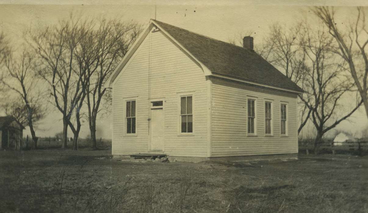 Story, Kim, history of Iowa, Iowa, Iowa History, Schools and Education, Eddyville, IA