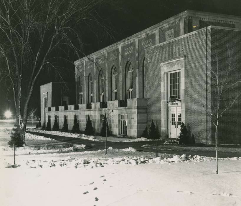 Cedar Falls, IA, history of Iowa, Iowa History, Winter, uni, commons, iowa state teachers college, UNI Special Collections & University Archives, Iowa, Schools and Education, snow, university of northern iowa