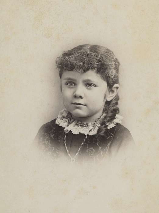 Iowa, necklace, Children, Meyer, Sarah, lace, Des Moines, IA, Portraits - Individual, portrait, history of Iowa, lace collar, curls, brooch, embroidery, Iowa History