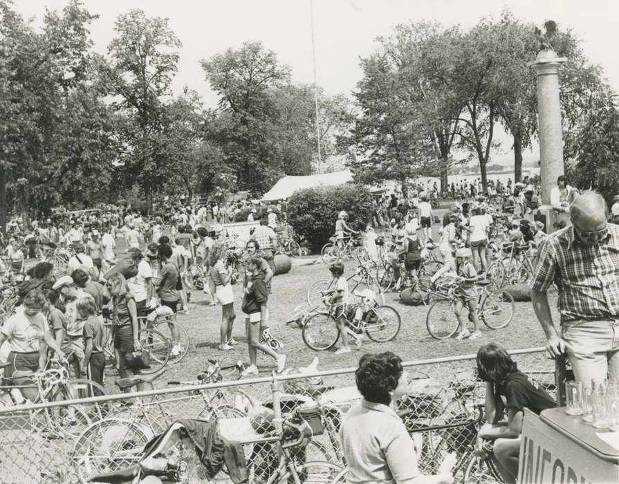 Zittergruen, Jenny, history of Iowa, Iowa History, bicycle, bikes, crowd, Fairs and Festivals, bike, Iowa, Outdoor Recreation, Sports, ragbrai, Guttenberg, IA