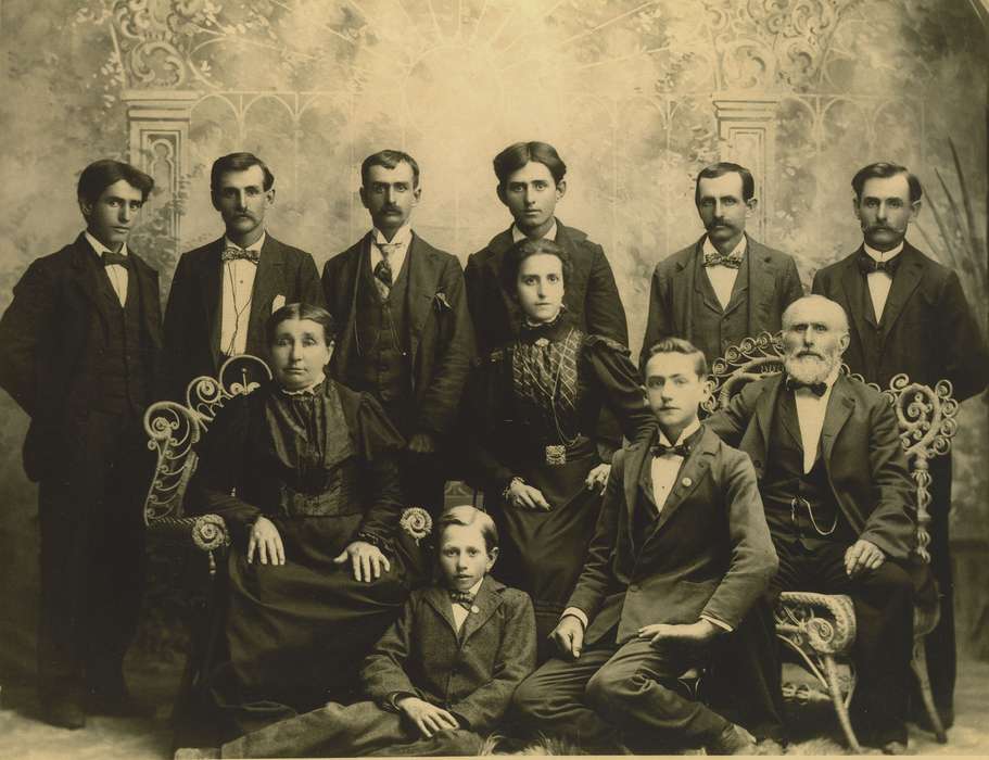 Portraits - Group, Johnson County, IA, history of Iowa, Iowa History, Iowa, Families, Rogers, Rose Frantz