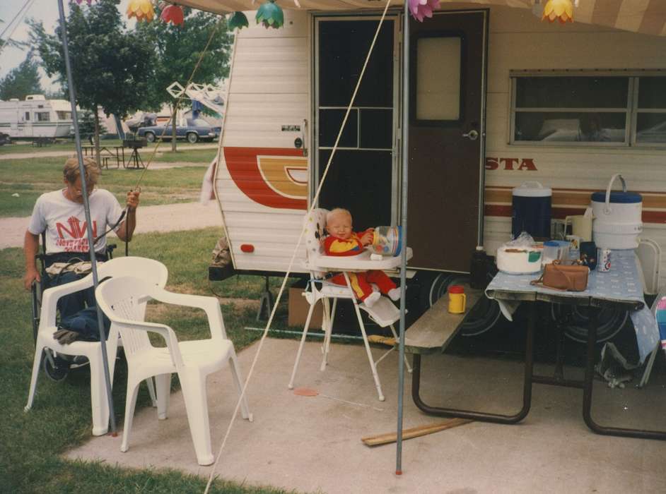 camper, Homes, Okoboji, IA, Iowa, Motorized Vehicles, history of Iowa, Outdoor Recreation, Helmich, Twila, Iowa History, Children, Travel