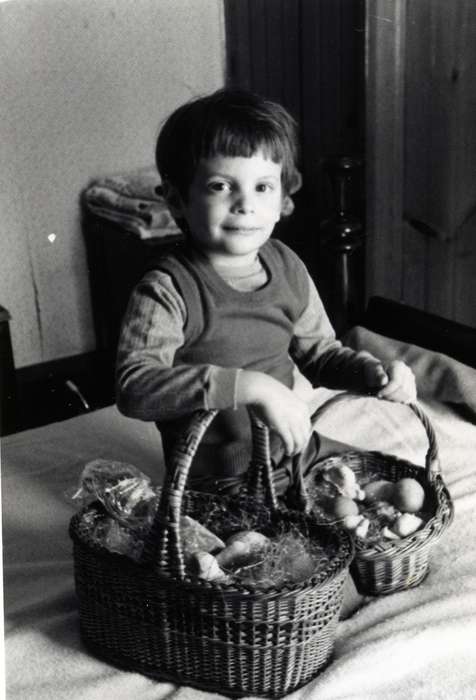 easter basket, history of Iowa, Iowa History, easter eggs, Olsson, Ann and Jons, child, Holidays, Iowa, boy, easter, Waterloo, IA, Children, Portraits - Individual