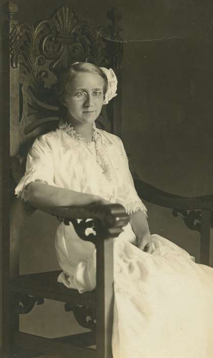 Arensdorf, Maureen, glasses, history of Iowa, Iowa, IA, Iowa History, Portraits - Individual