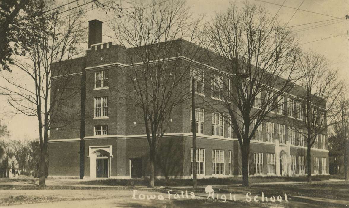 Iowa Falls, IA, history of Iowa, Iowa History, Mortenson, Jill, Iowa, Cities and Towns, Schools and Education, school