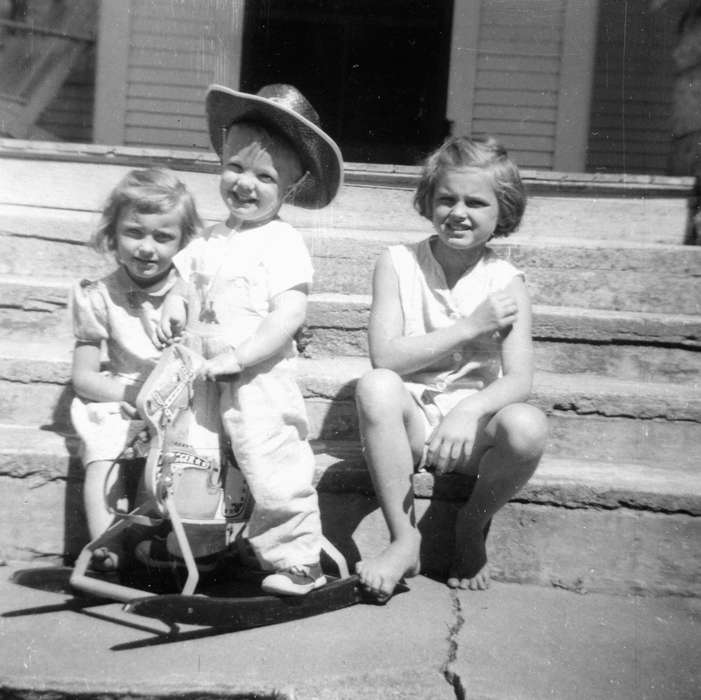 Portraits - Group, Shaw, Marilyn, Iowa, Children, Manchester, IA, rocking horse, siblings, history of Iowa, cowboy, Iowa History