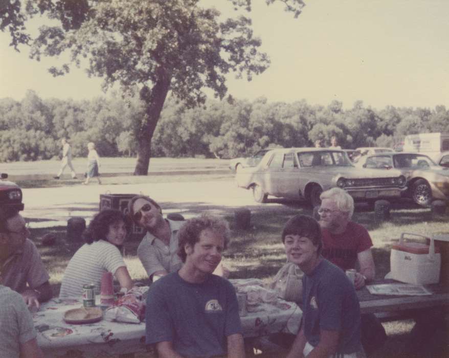 Portraits - Group, history of Iowa, Iowa History, IA, picnic, Rehder, Kylon, car, Iowa, Leisure, park