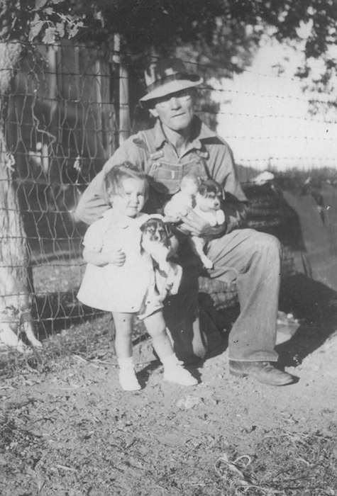 history of Iowa, Iowa History, Animals, Iowa, Phipps, Kristi, Blencoe, IA, Children, dog