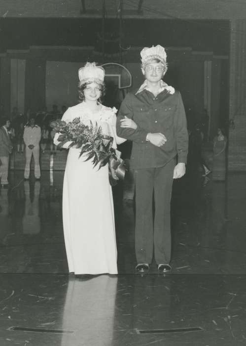 Portraits - Group, history of Iowa, Iowa History, homecoming queen, homecoming king, high school, Iowa, Schools and Education, Zittergruen, Jenny, homecoming, Garnavillo, IA