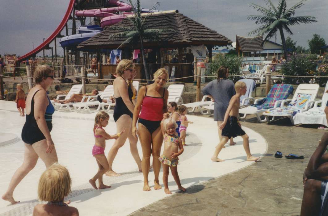 Portraits - Group, Merritt, Lisa, Iowa, Waterloo, IA, summer, bathing suit, Leisure, Families, Children, water park, pool, history of Iowa, swim suit, lost island, Iowa History