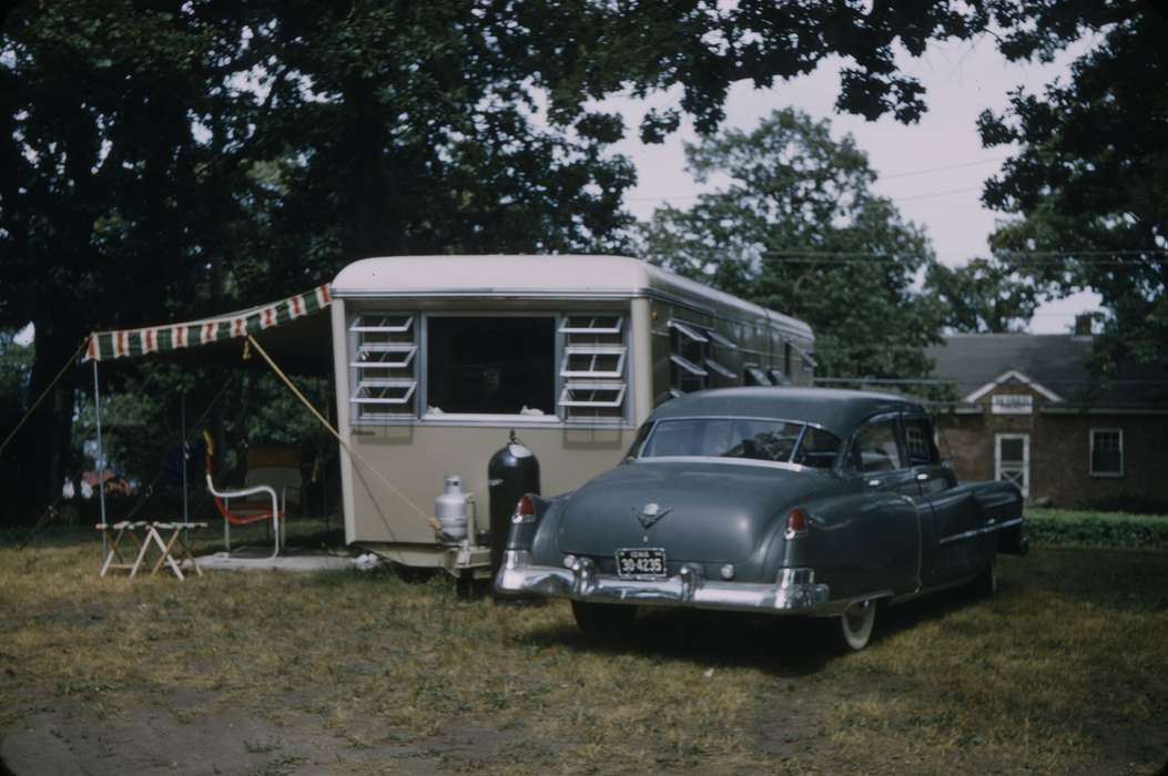 Iowa History, Iowa, Motorized Vehicles, IA, Campopiano Von Klimo, Melinda, camp, camper, Leisure, history of Iowa