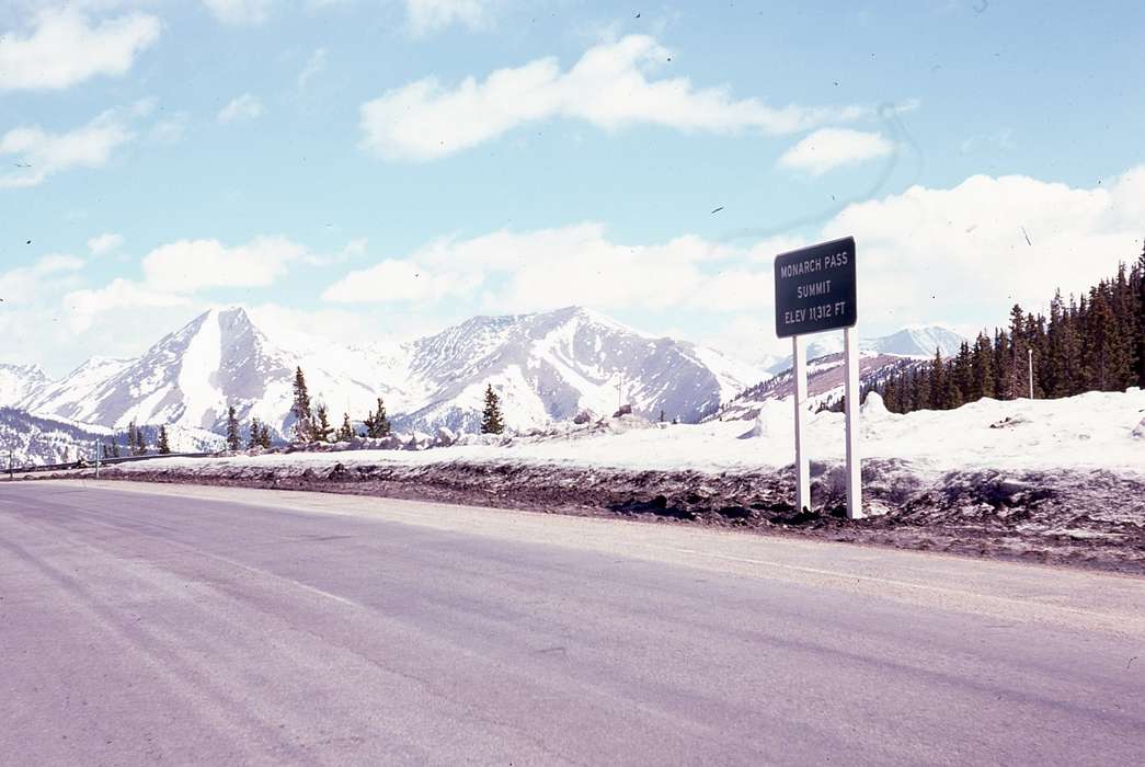 history of Iowa, mountains, Iowa, USA, Zischke, Ward, Iowa History, Landscapes, Winter, road