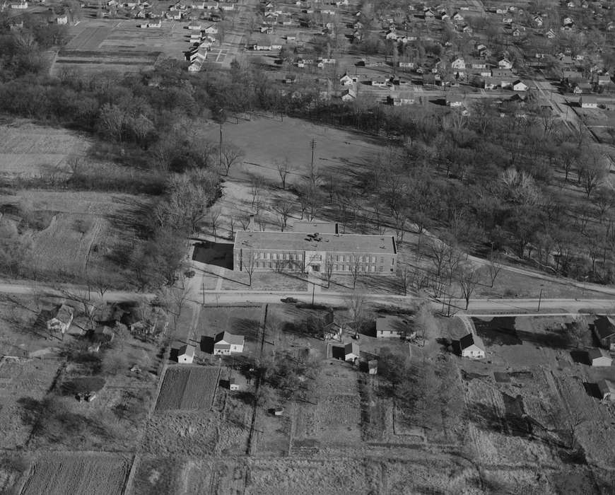 elementary school, neighborhood, Cities and Towns, Iowa History, Iowa, Schools and Education, Lemberger, LeAnn, Ottumwa, IA, Aerial Shots, Farms, history of Iowa