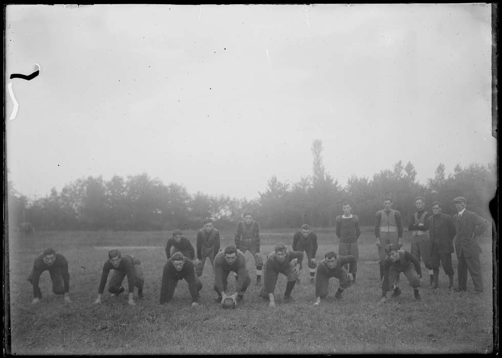 men, uniform, Iowa, Storrs, CT, team, field, football, Archives & Special Collections, University of Connecticut Library, history of Iowa, Iowa History