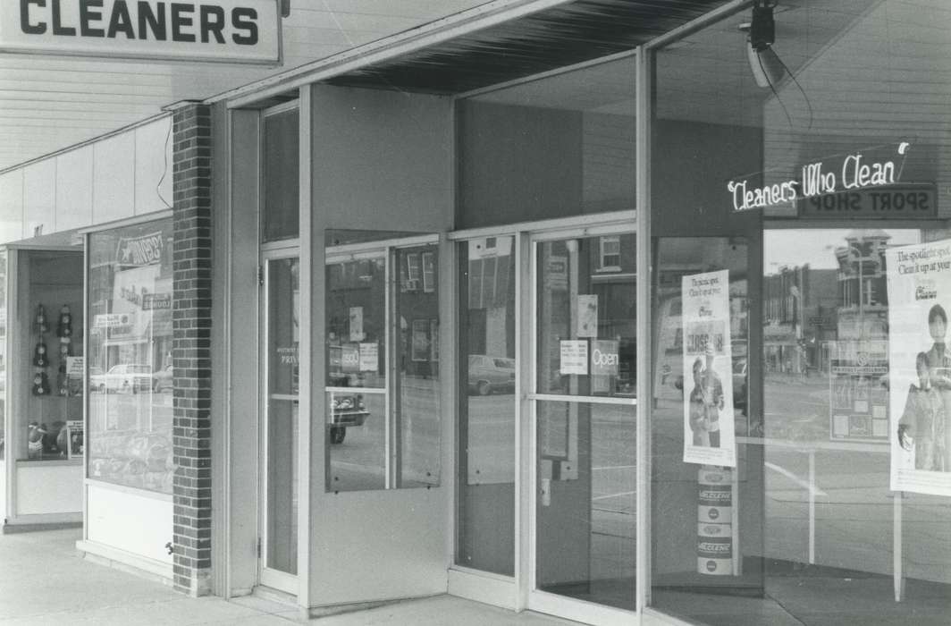 history of Iowa, window, Businesses and Factories, Waverly Public Library, storefront, Main Streets & Town Squares, Iowa, business, Iowa History, Cities and Towns