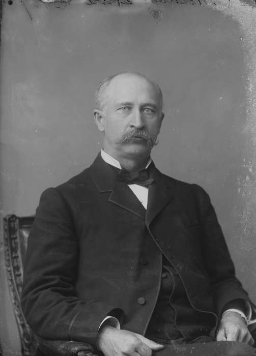 bow tie, history of Iowa, sitting, Iowa History, Library of Congress, bald, man, Iowa, correct date needed, suit, Portraits - Individual