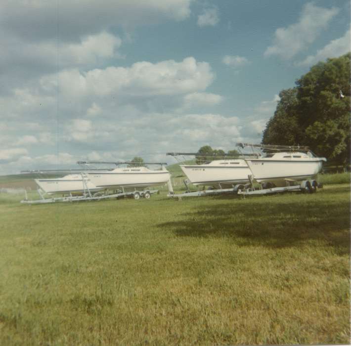 history of Iowa, Iowa History, boat trailer, Motorized Vehicles, Spirit lake, IA, Iowa, boat, mast, sailboat, Hughes, Rick