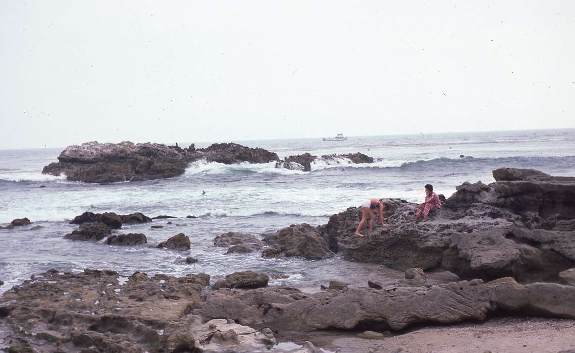 history of Iowa, Iowa History, shore, ocean, Iowa, Zischke, Ward, Outdoor Recreation, USA, rocks