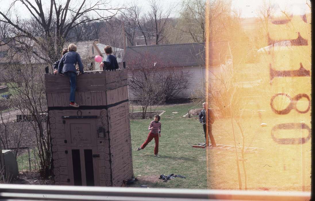 yard, history of Iowa, Iowa History, IA, fort, outside, play, youth, Iowa, Zischke, Ward, clubhouse, Children