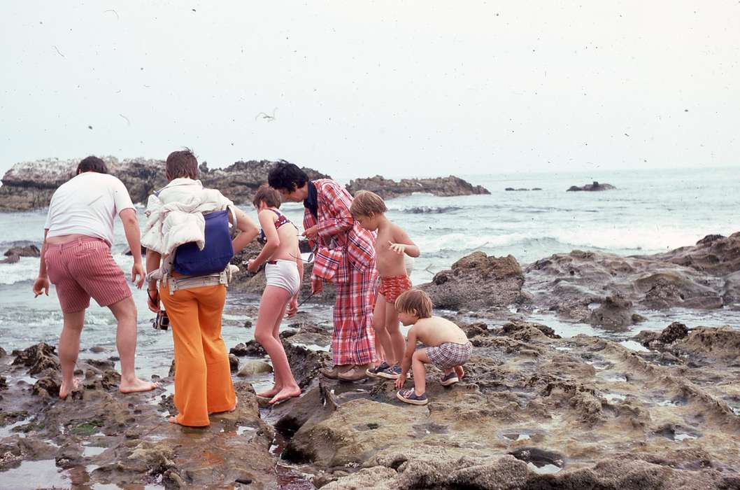 ocean, rocks, history of Iowa, Iowa, Lakes, Rivers, and Streams, USA, Families, Zischke, Ward, shore, correct date needed, Children, Iowa History, Outdoor Recreation