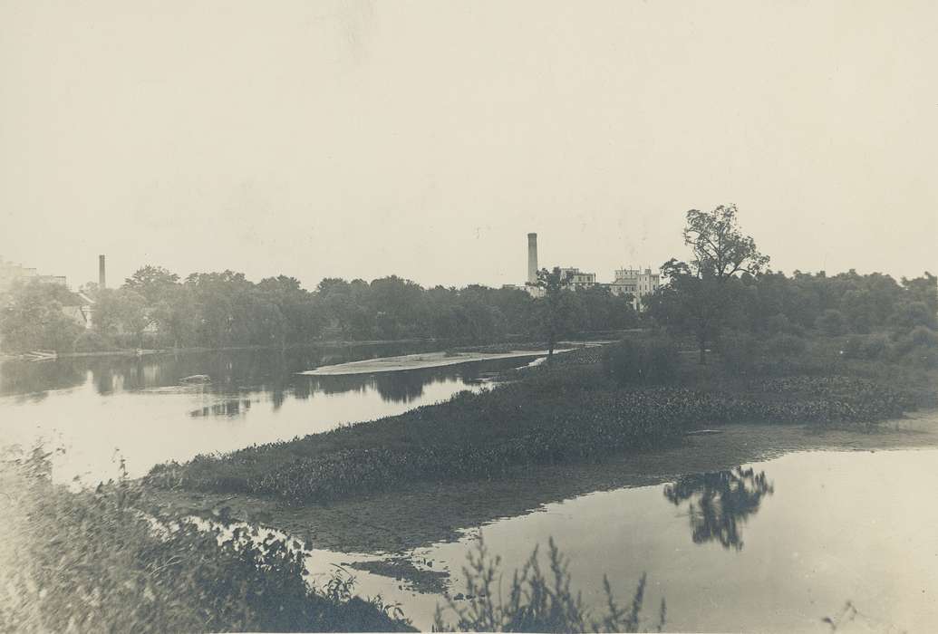 landscape, history of Iowa, Iowa History, factory, Businesses and Factories, Lakes, Rivers, and Streams, Waverly, IA, cedar river, smokestack, Iowa, Landscapes, correct date needed, Waverly Public Library