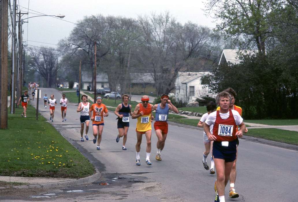 Outdoor Recreation, runner, Koscielak, Susan J., run, Iowa, Des Moines, IA, history of Iowa, Sports, cross country, race, running, Iowa History, short shorts