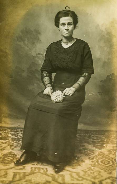 Portraits - Individual, woman, Iowa History, Iowa, Anamosa Library & Learning Center, Anamosa, IA, history of Iowa