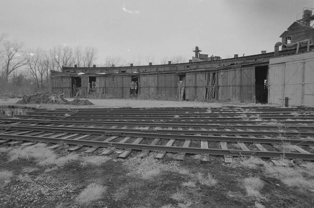 Iowa History, train track, Iowa, Lemberger, LeAnn, railroad, Ottumwa, IA, Train Stations, history of Iowa