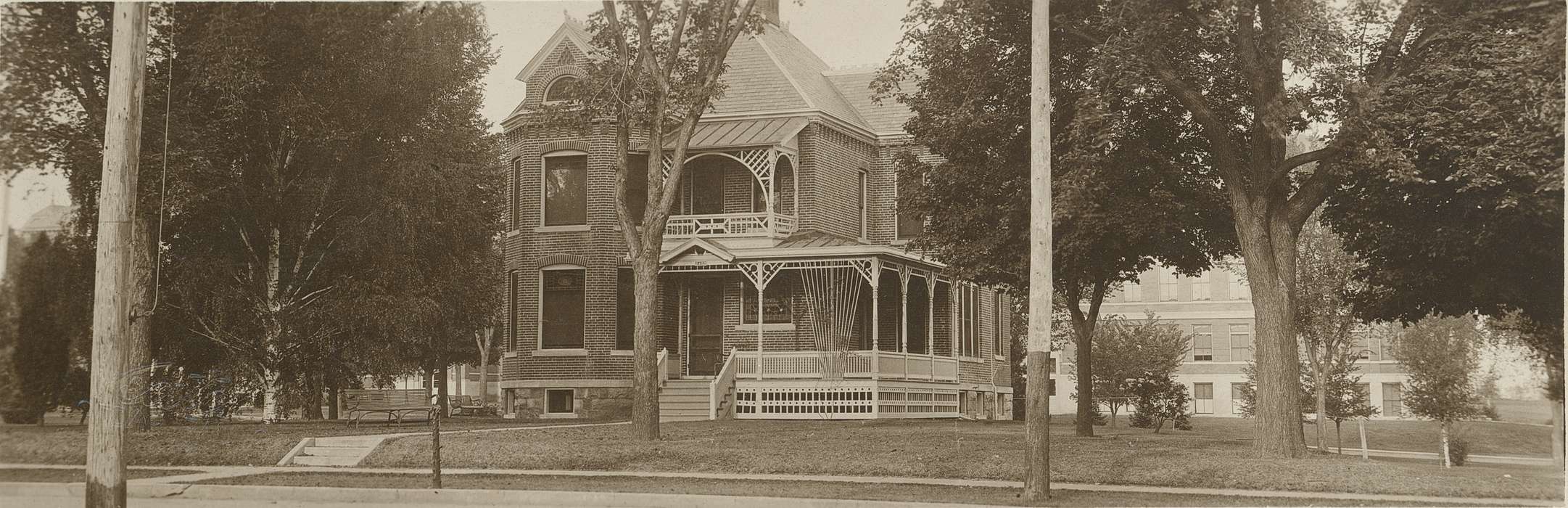 honors cottage, Homes, history of Iowa, iowa state teachers college, Iowa, uni, Cedar Falls, IA, University of Northern Iowa Museum, Iowa History, university of northern iowa, Schools and Education